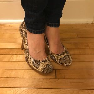 Nine West Snakeskin heels